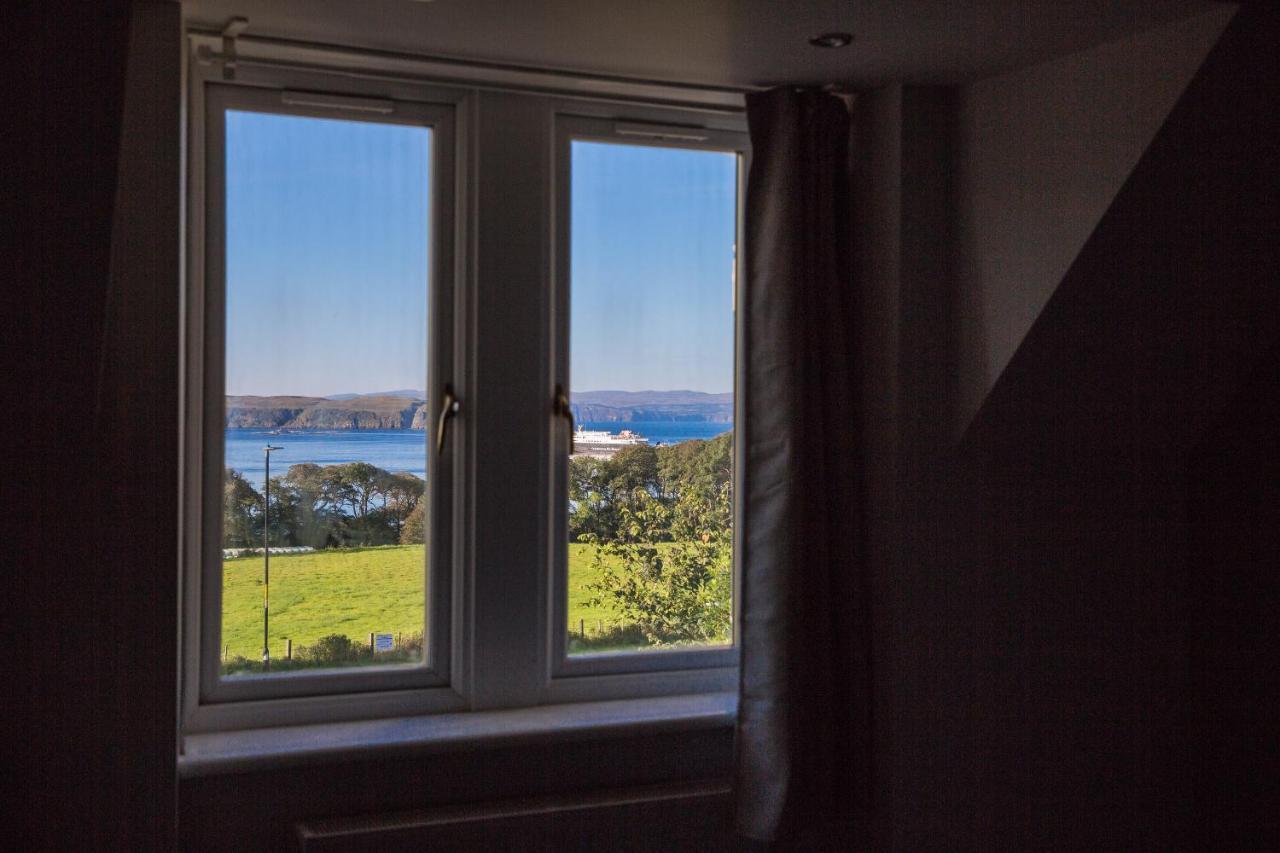 Sea Front Cottage Uig  Zewnętrze zdjęcie